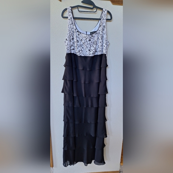 Alex Evenings Jacket and Tank Dress Two Piece Set. Black/White Womens size 16W - Picture 7 of 12